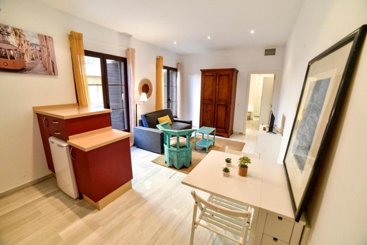 New! City Centre Apartment Seville Exterior photo